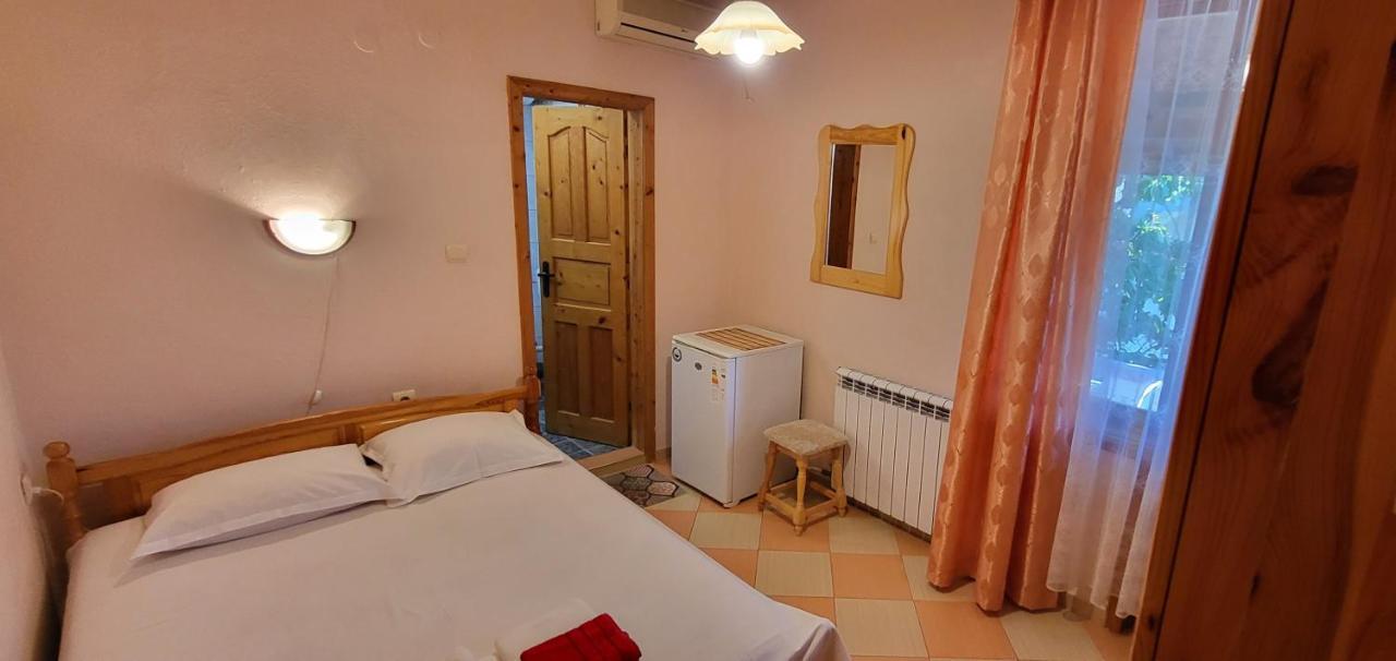 Amfora Guest House 比亚拉 外观 照片