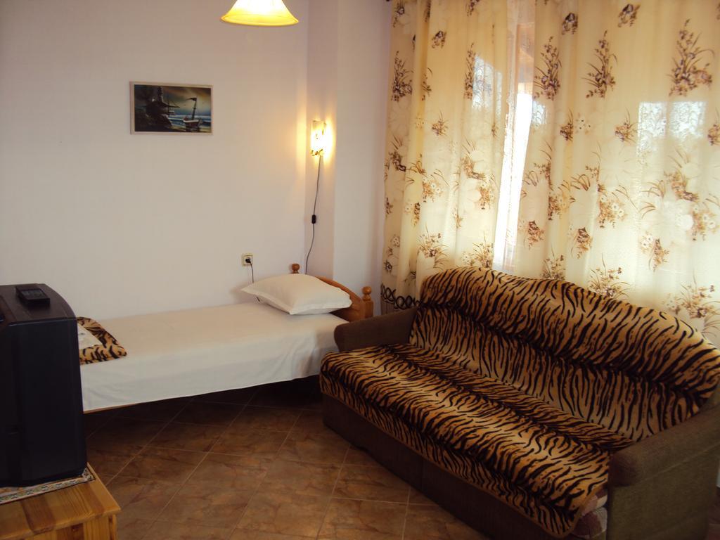 Amfora Guest House 比亚拉 外观 照片